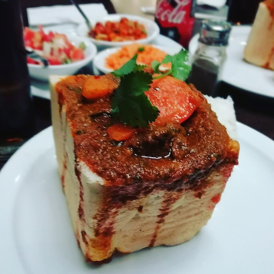 File:Durban's Famous Mutton Bunny Chow.jpg
